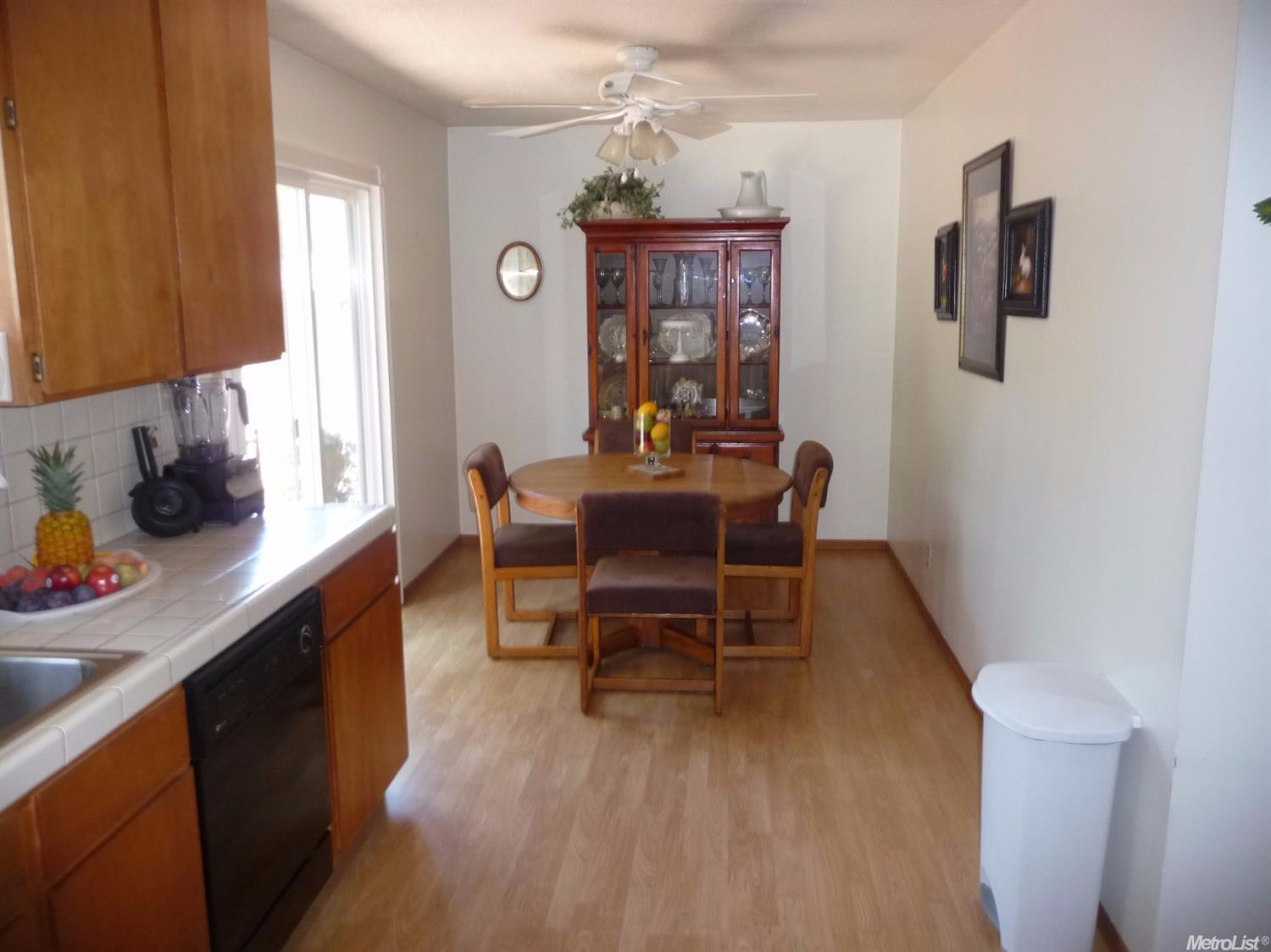 311 Mckee Ct, Ripon, CA 95366 photo 5