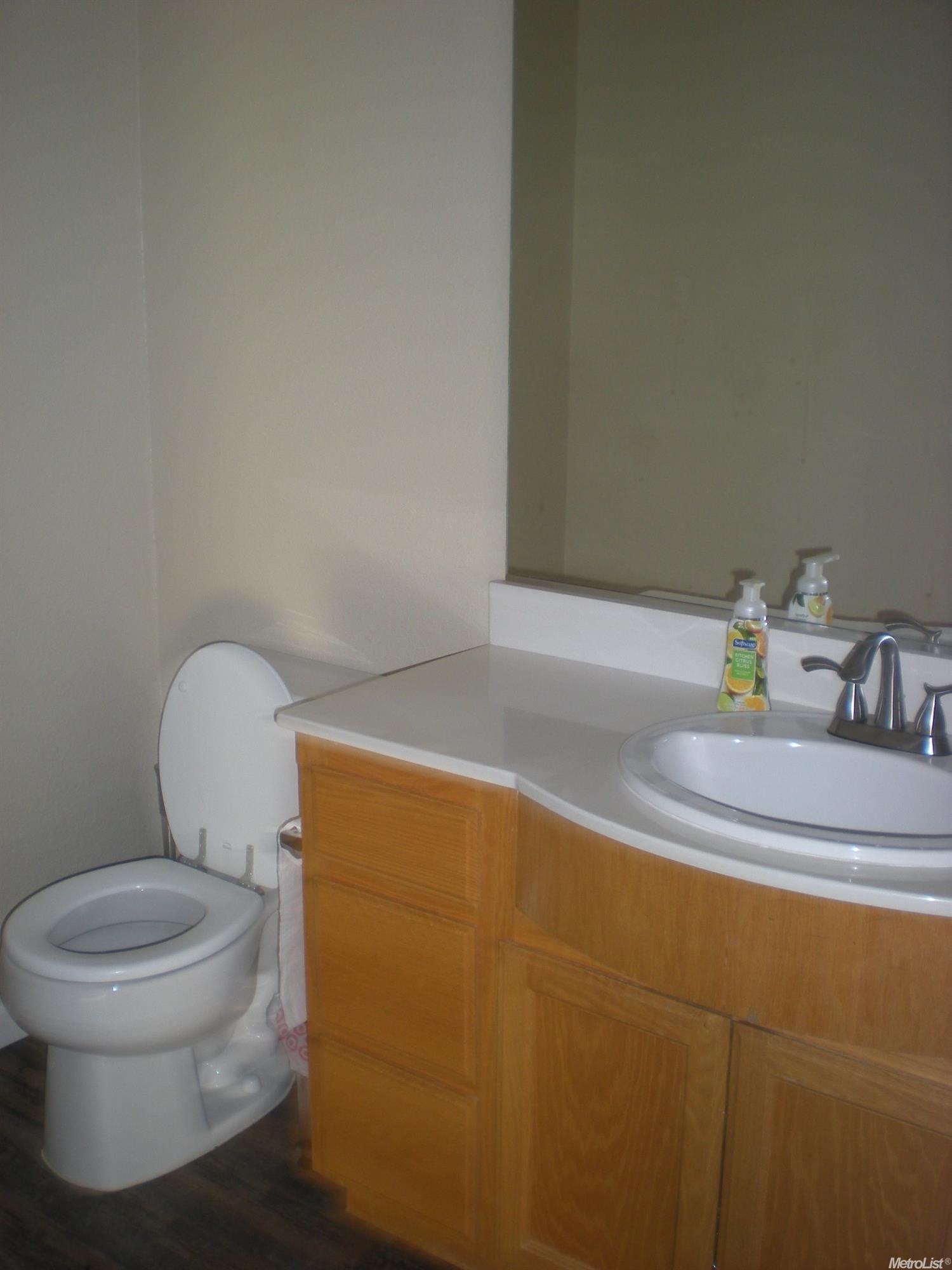 2040 Licstal Ct, Manteca, CA 95337 photo 7