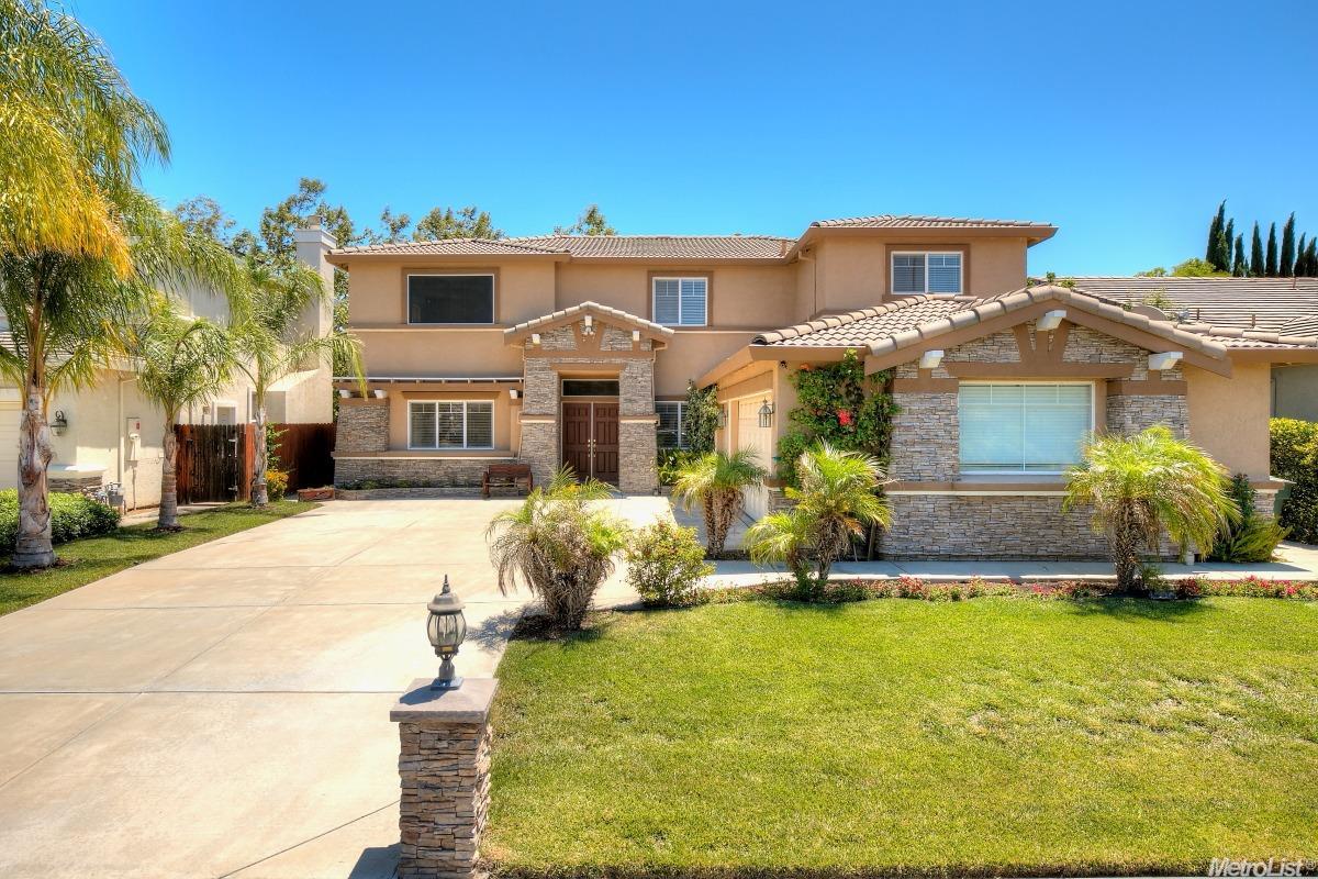 760 Everglades Ln, Tracy, CA 95377 photo 2