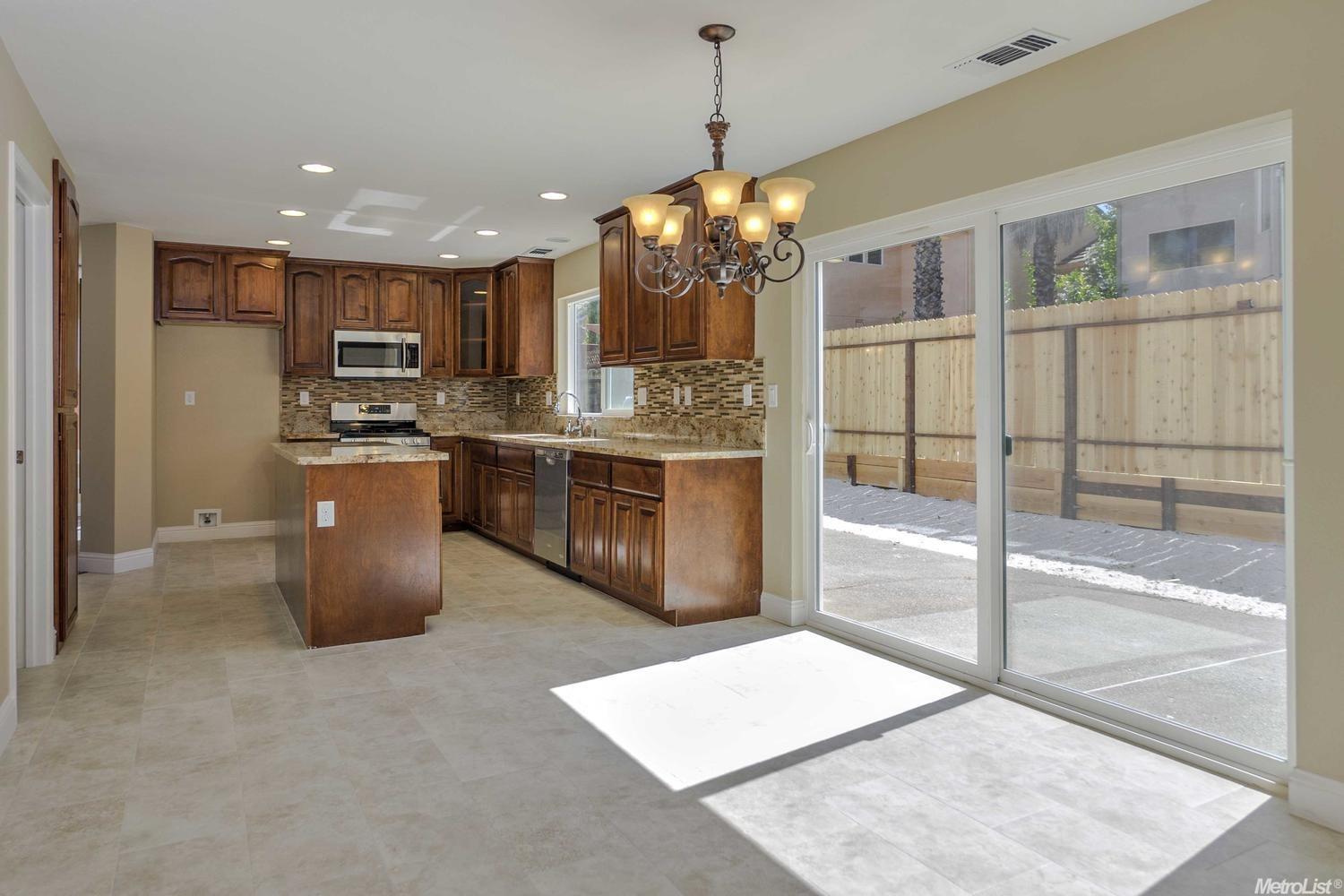 8412 Giverny Cir, Antelope, CA 95843 photo 13