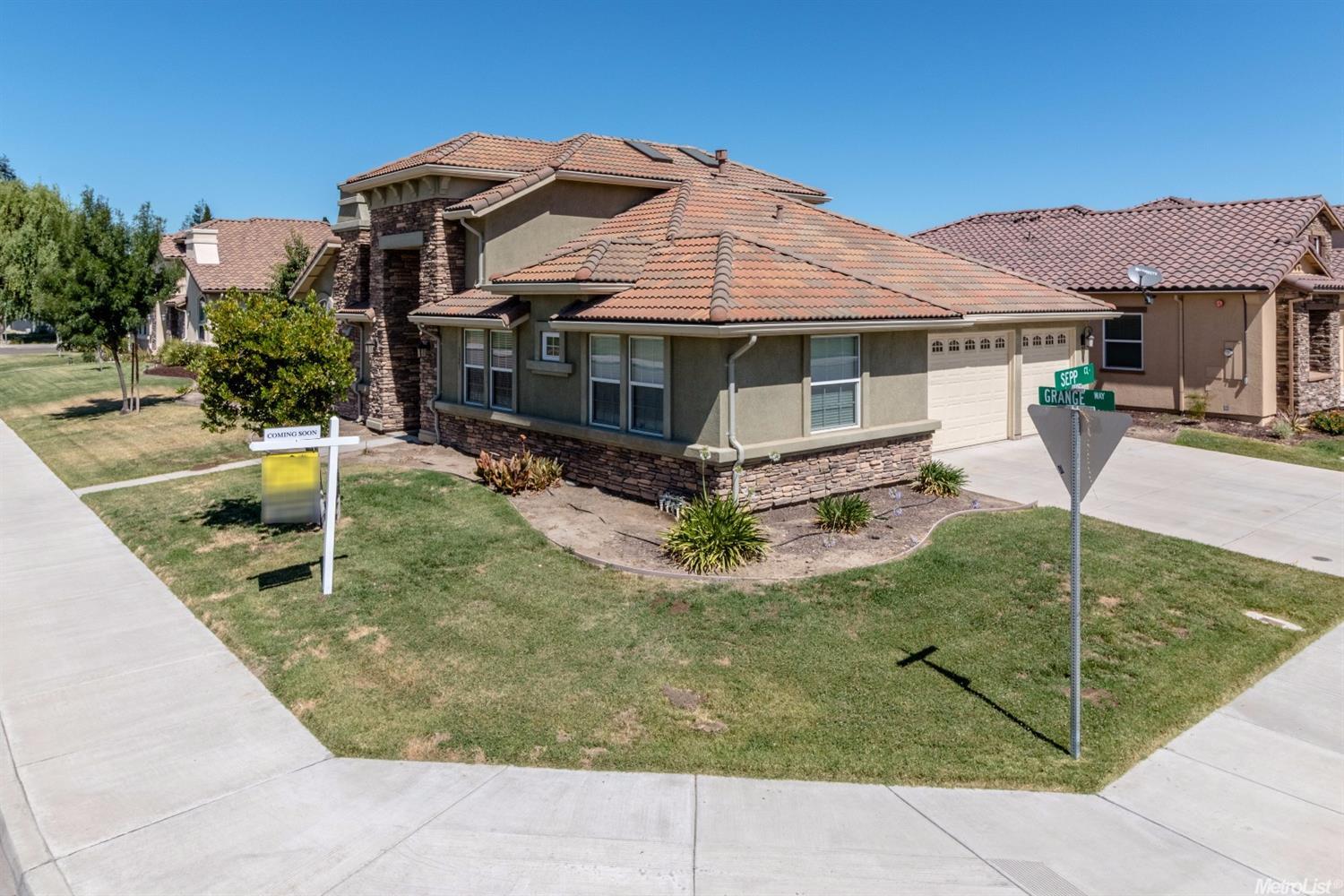 1323 Grange Way, Ripon, CA 95366 photo 2