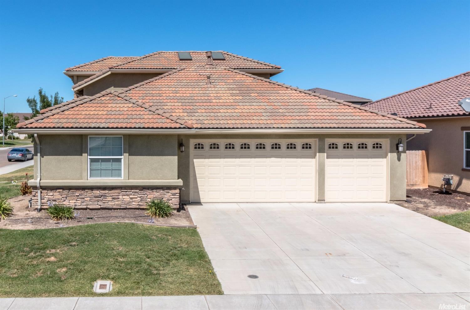 1323 Grange Way, Ripon, CA 95366 photo 3