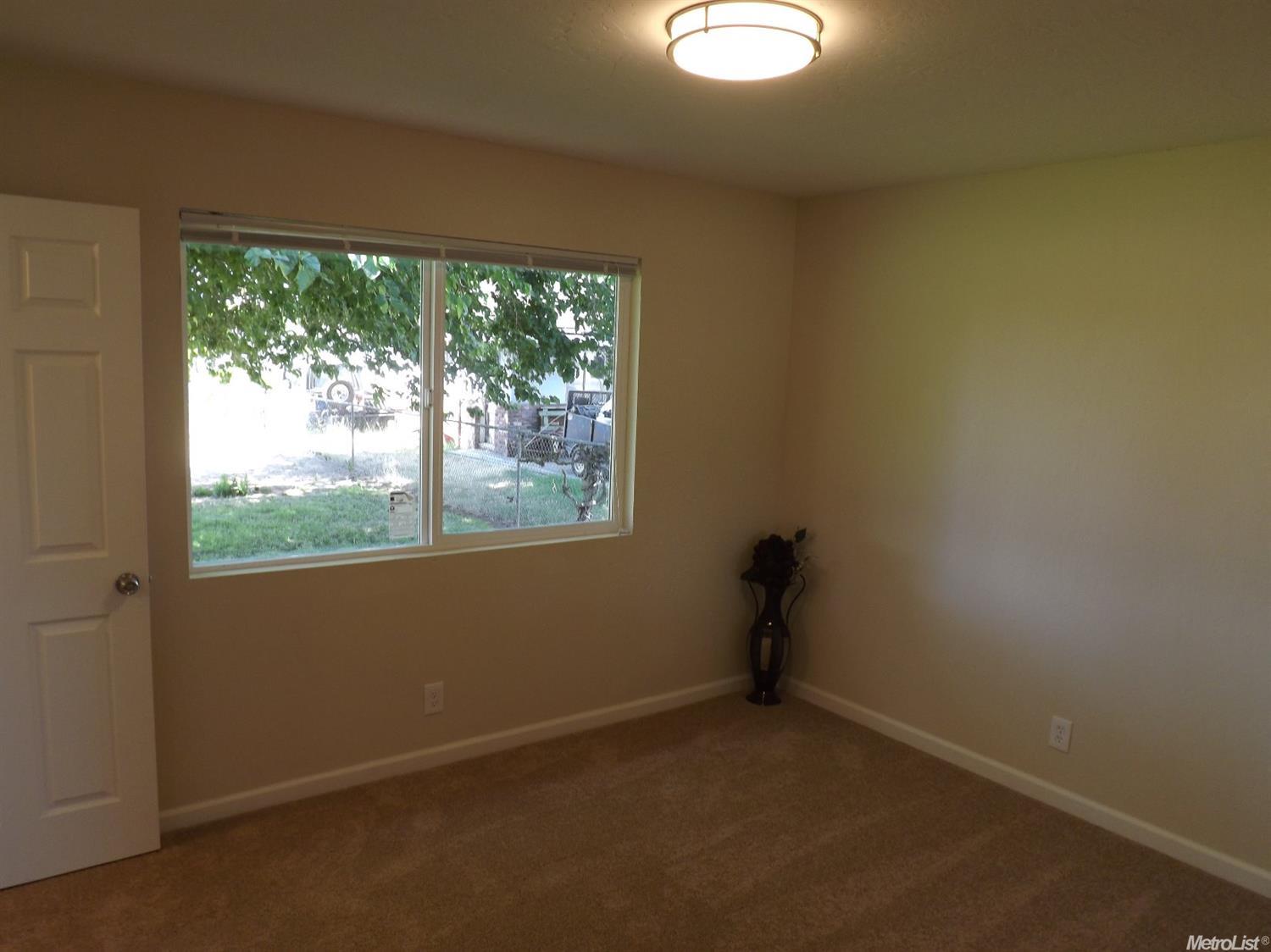 740 Craighton Ave, Elverta, CA 95626 photo 12