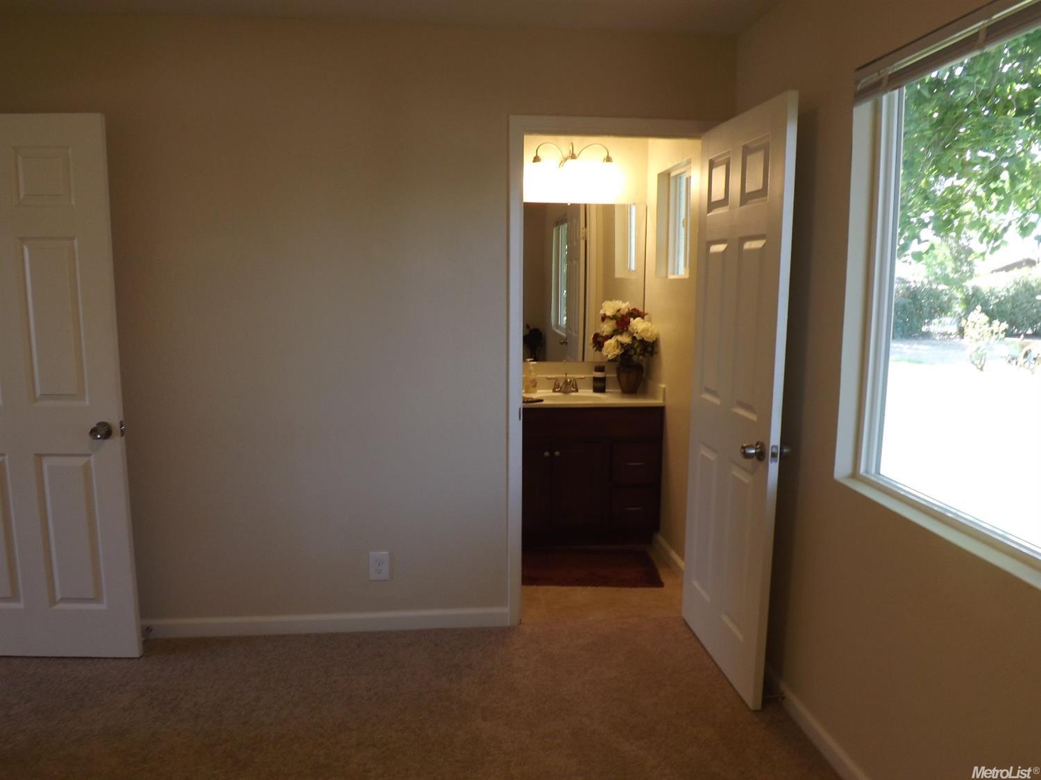 740 Craighton Ave, Elverta, CA 95626 photo 13
