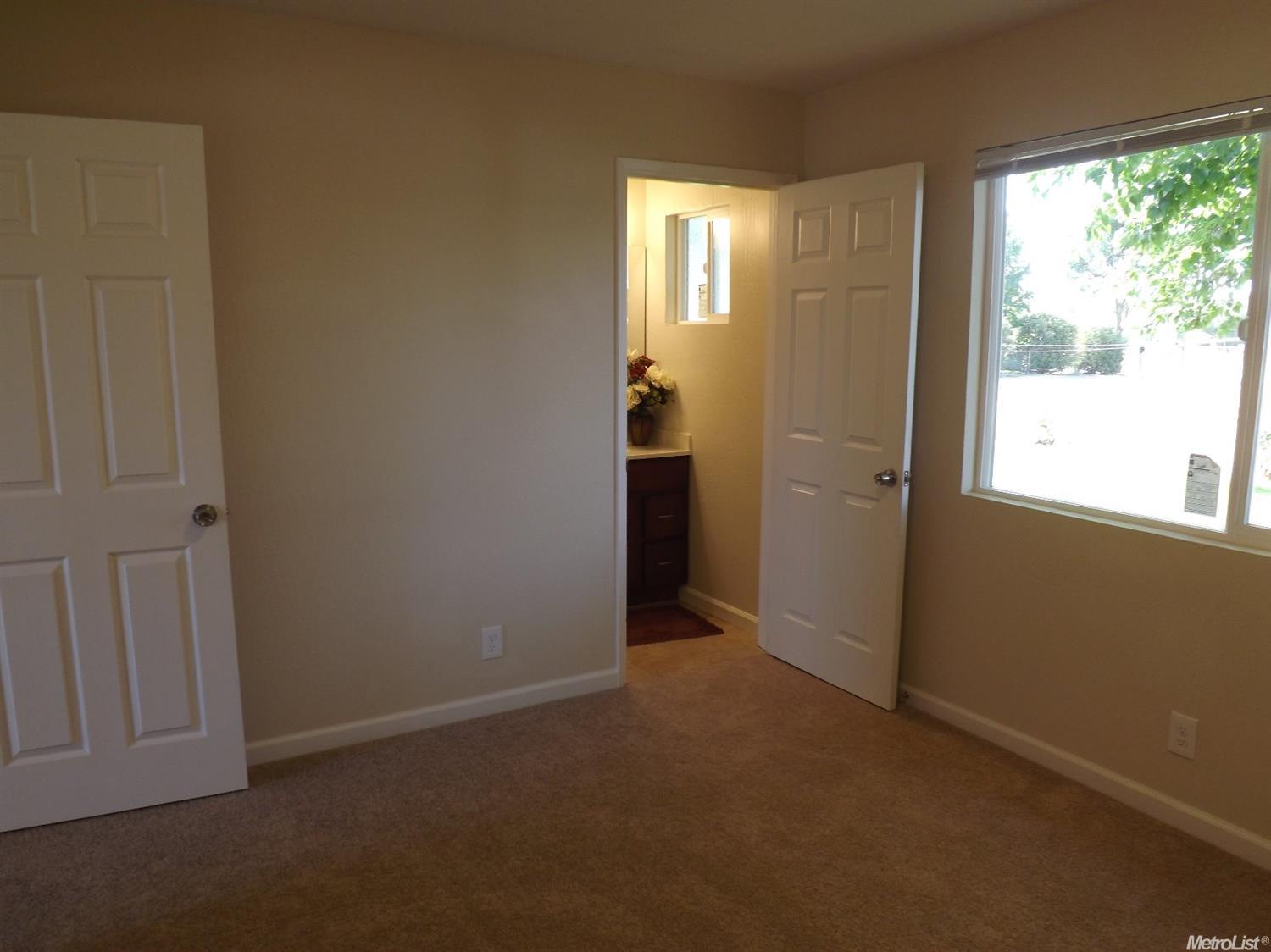 740 Craighton Ave, Elverta, CA 95626 photo 16