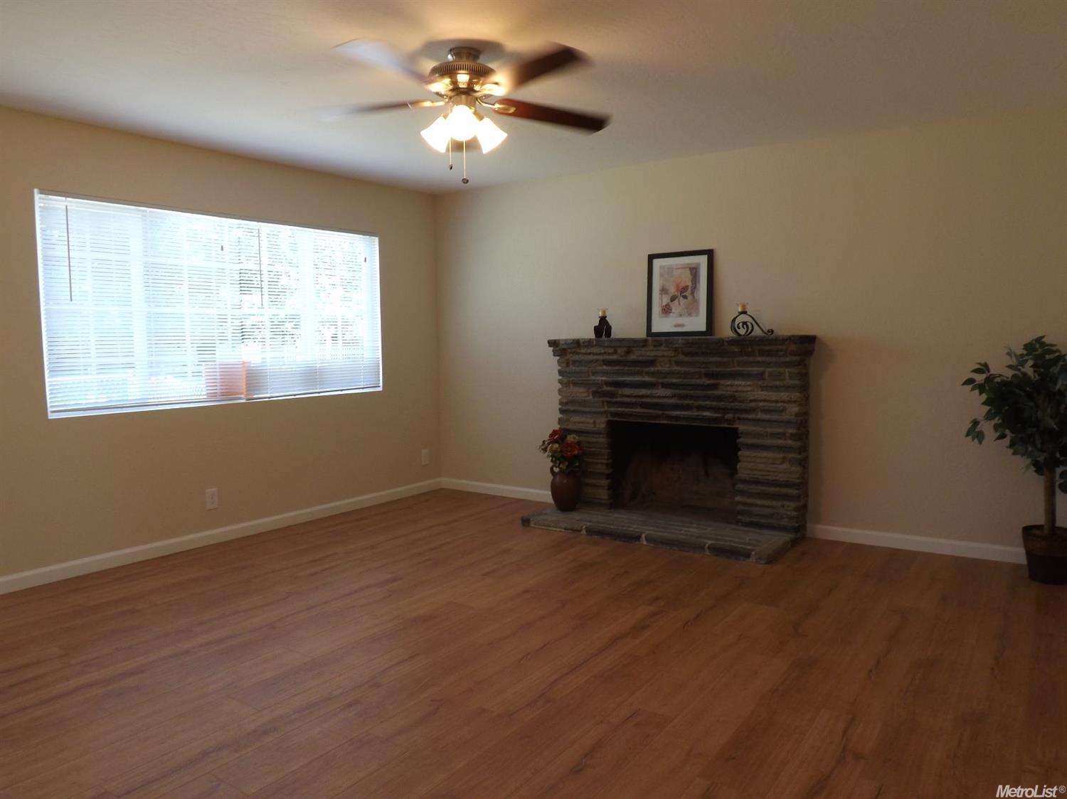 740 Craighton Ave, Elverta, CA 95626 photo 5