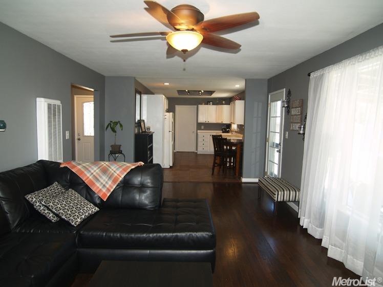 1217 Adel St, Modesto, CA 95350 photo 6
