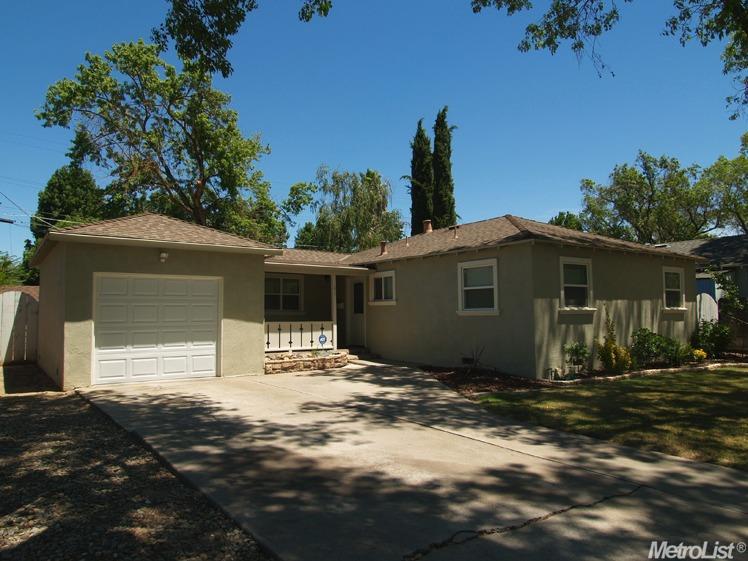 1217 Adel St, Modesto, CA 95350 photo 2
