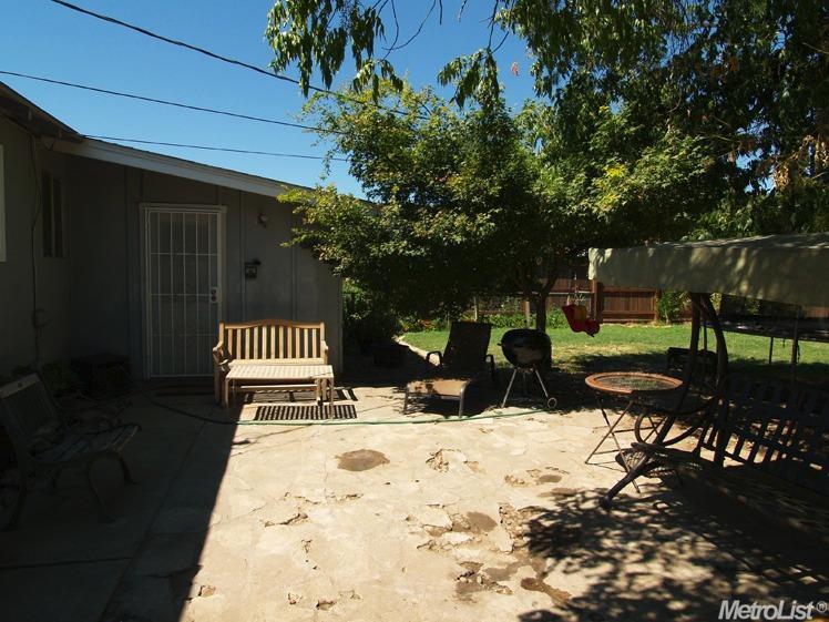 1238 Trombetta Ave, Modesto, CA 95350 photo 22