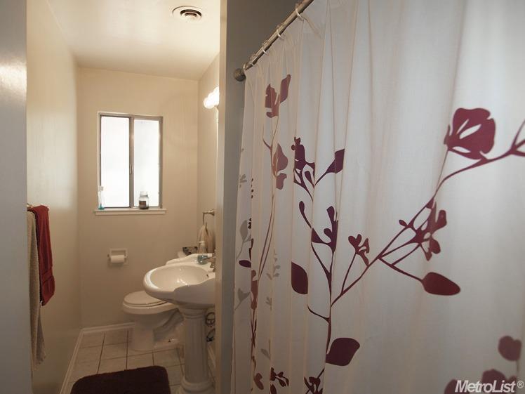 1238 Trombetta Ave, Modesto, CA 95350 photo 14