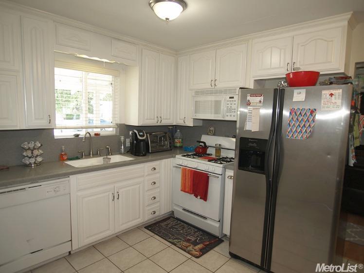 1238 Trombetta Ave, Modesto, CA 95350 photo 7