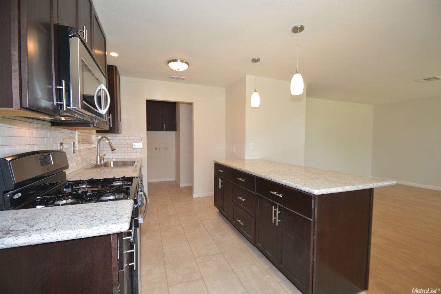325 C St, Empire, CA 95357 photo 7