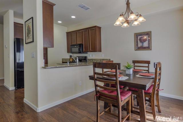 327 Ensenada Dr, Davis, CA 95618 photo 7