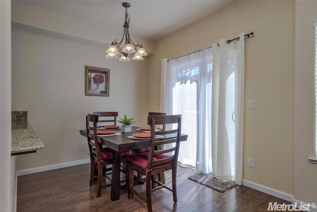 327 Ensenada Dr, Davis, CA 95618 photo 6