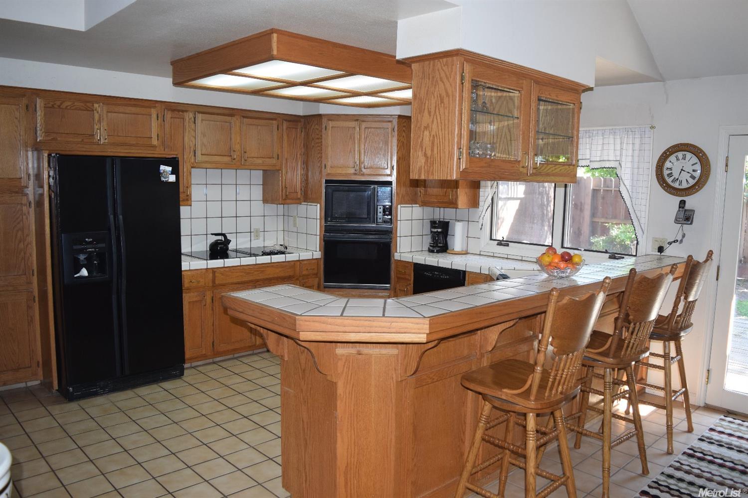 2008 San Marco Dr, Modesto, CA 95355 photo 2