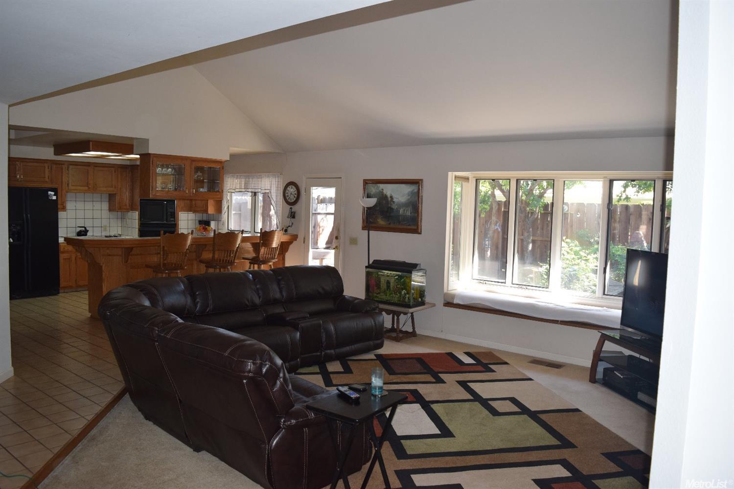 2008 San Marco Dr, Modesto, CA 95355 photo 4