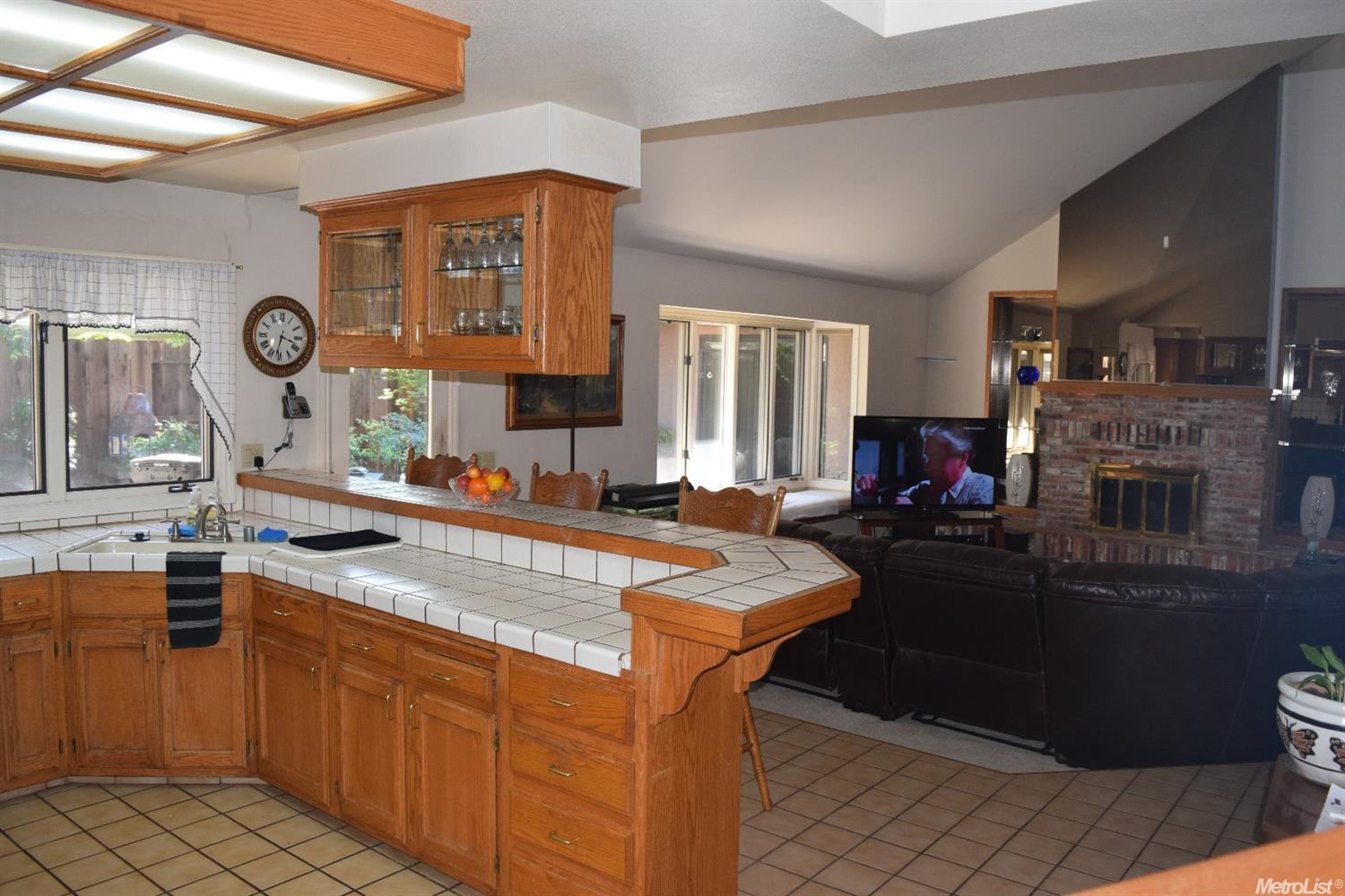 2008 San Marco Dr, Modesto, CA 95355 photo 3