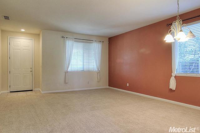 4493 Morning Brook Ln, Tracy, CA 95377 photo 6