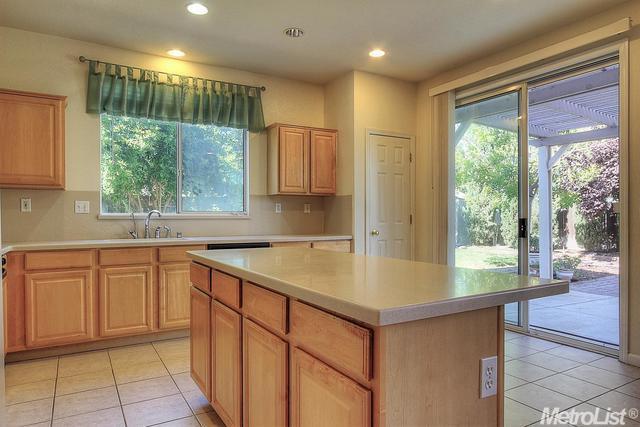 4493 Morning Brook Ln, Tracy, CA 95377 photo 7