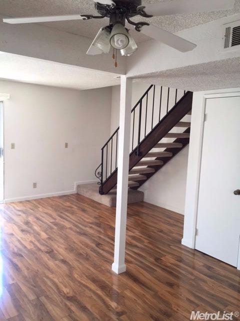 2064 Alta Loma St, Davis, CA 95616 photo 4