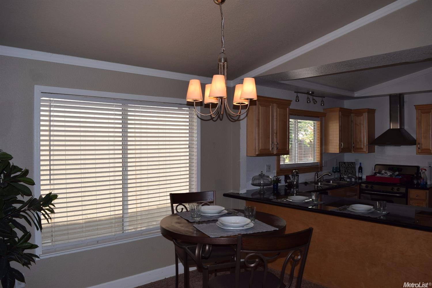 520 Morris Phelps Dr, Tracy, CA 95376 photo 4
