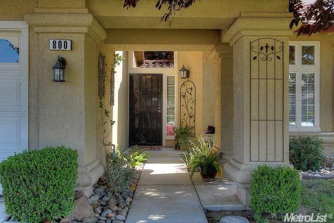 800 Petrig St, Tracy, CA 95376 photo 2