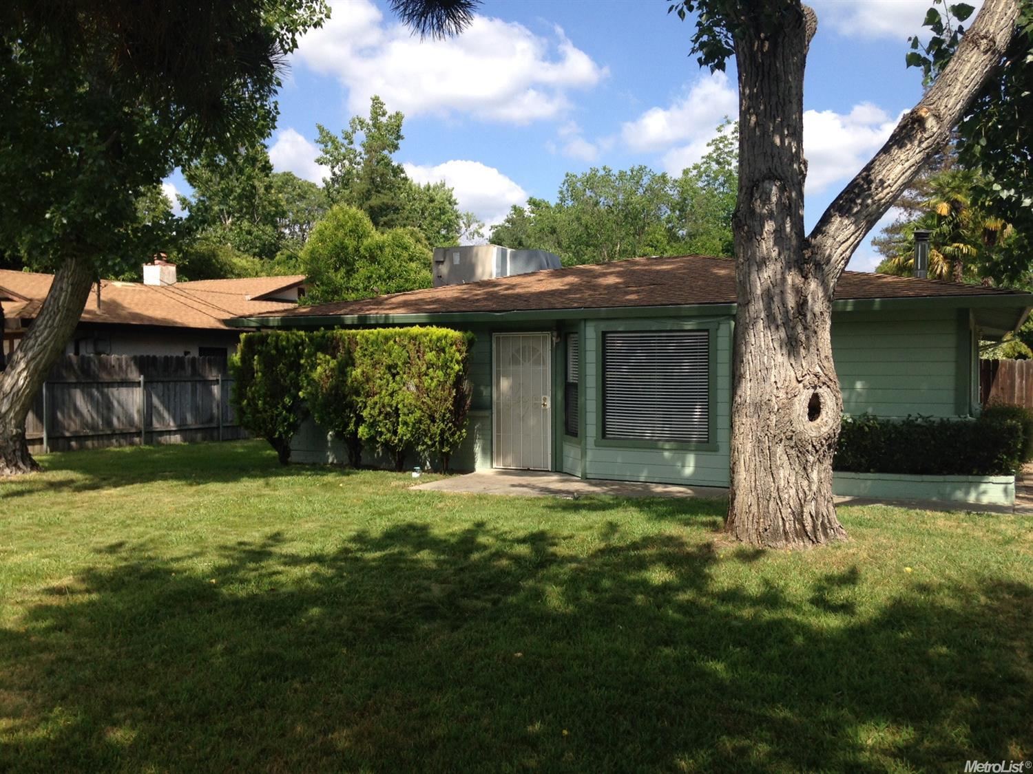 2530 Lillian Ln, Carmichael, CA 95608 photo 2
