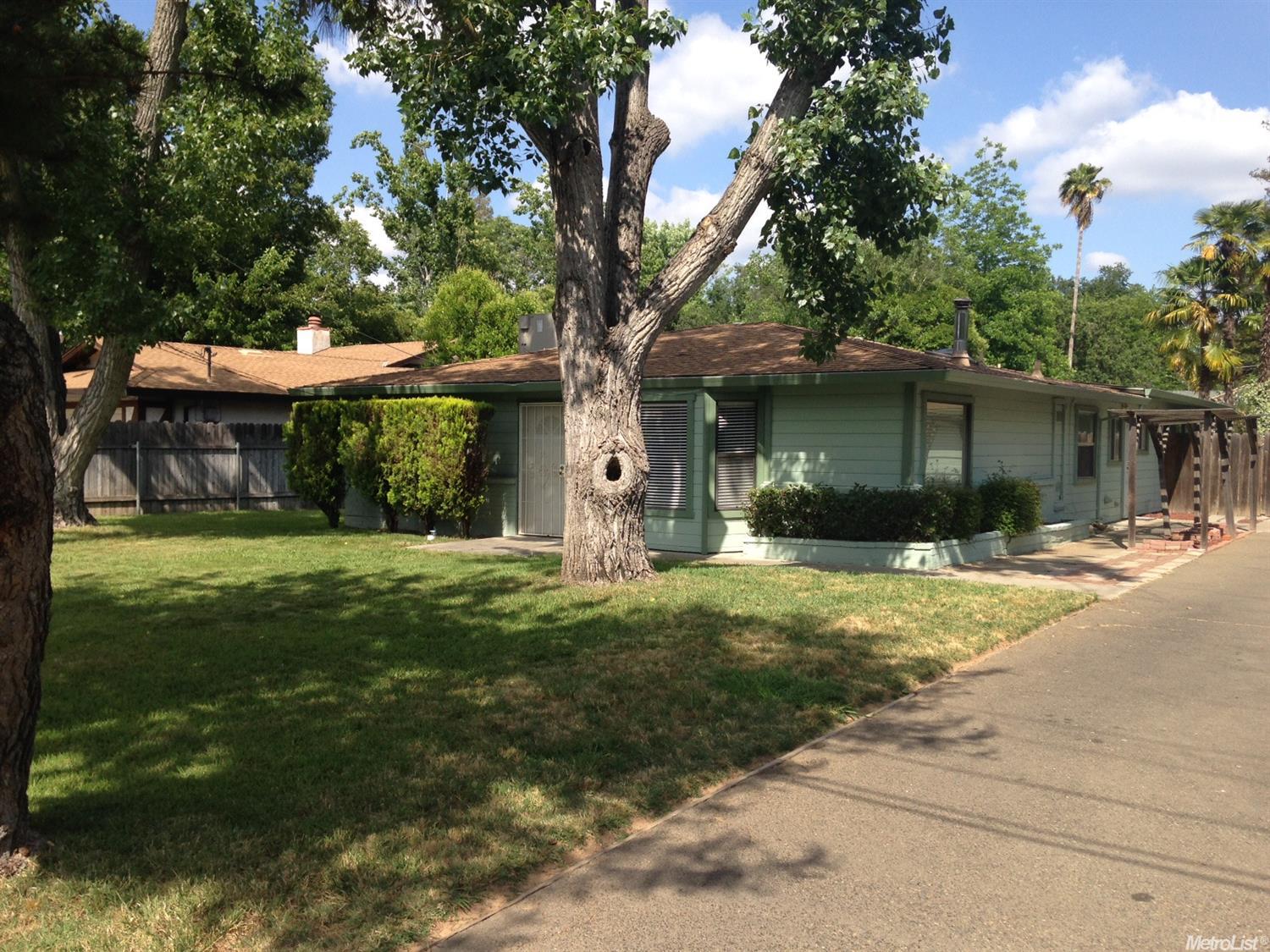 2530 Lillian Ln, Carmichael, CA 95608 photo 1