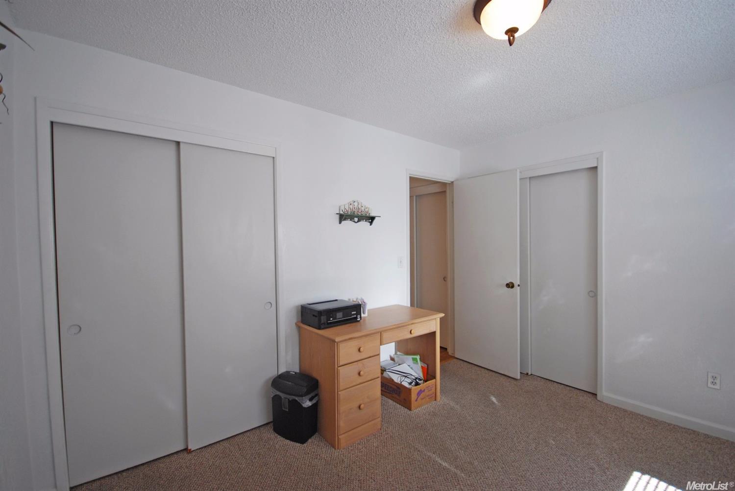 1709 Brett Ln, Modesto, CA 95358 photo 12