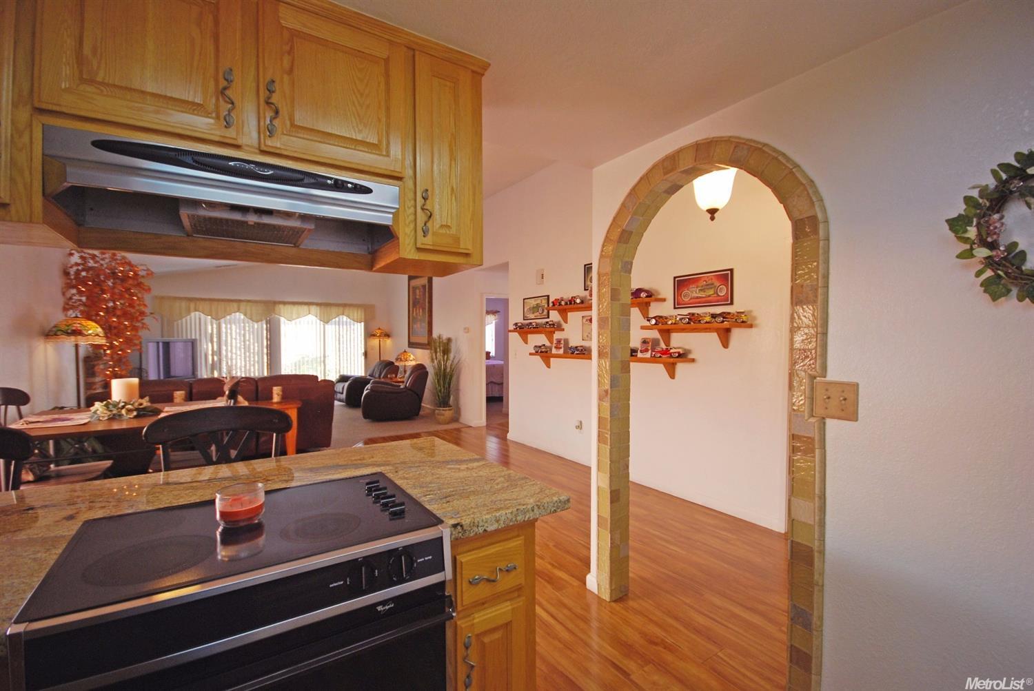 1709 Brett Ln, Modesto, CA 95358 photo 5