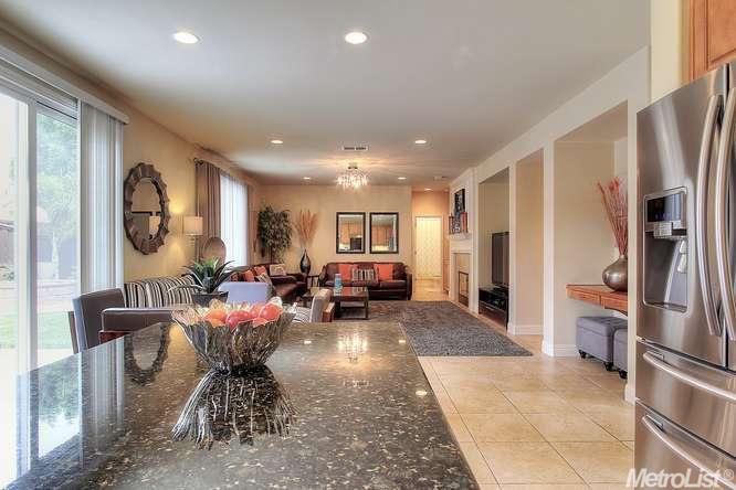 561 Carnaby Rd, Lathrop, CA 95330 photo 10