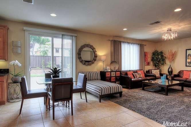561 Carnaby Rd, Lathrop, CA 95330 photo 9