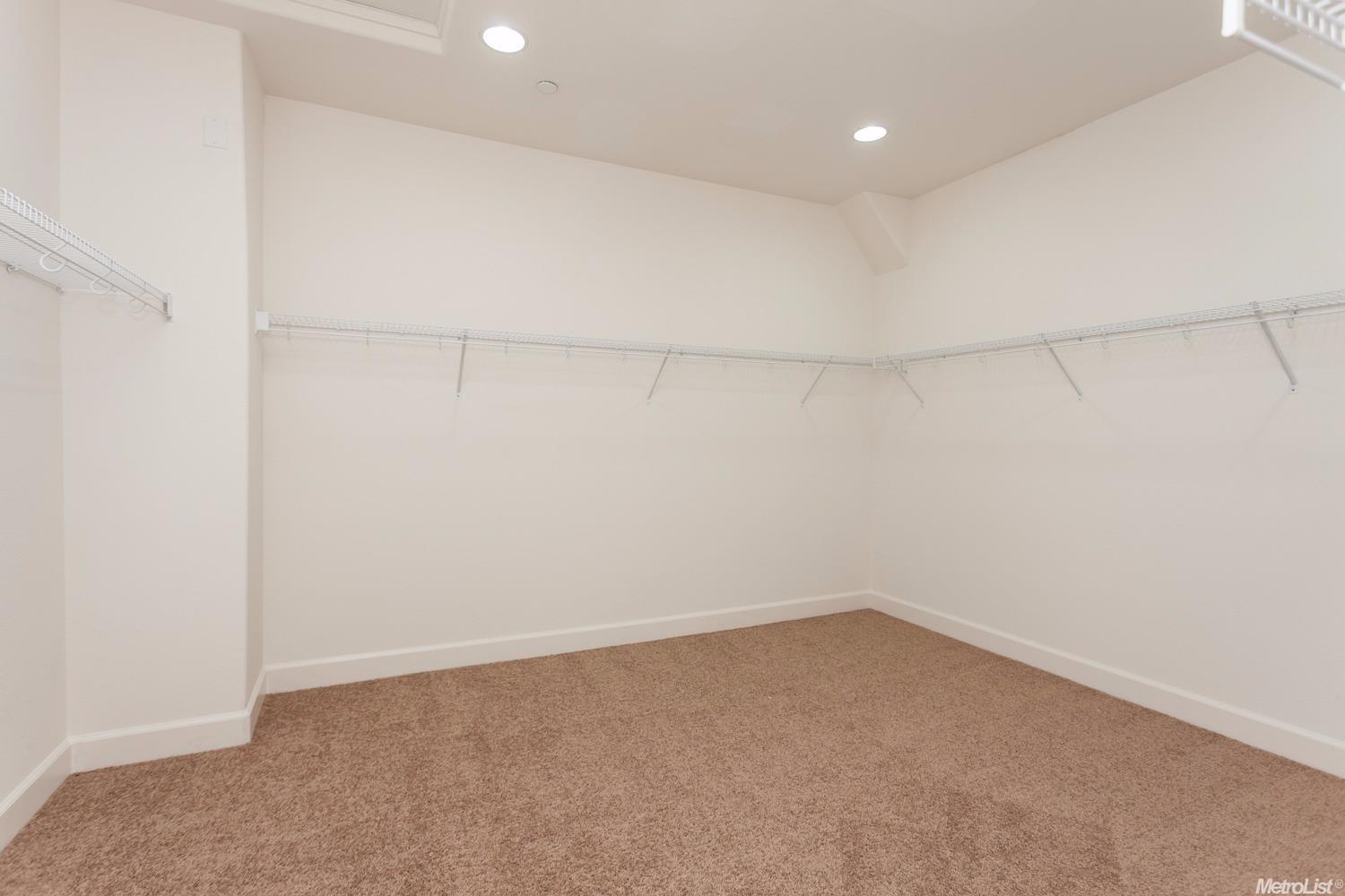 1714 W Woodward Ave, Manteca, CA 95337 photo 18