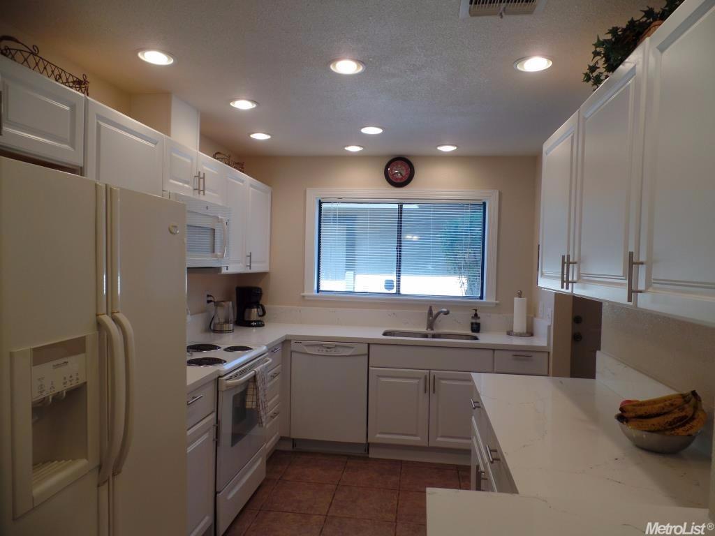 656 Shadowview Ct, Turlock, CA 95382 photo 10