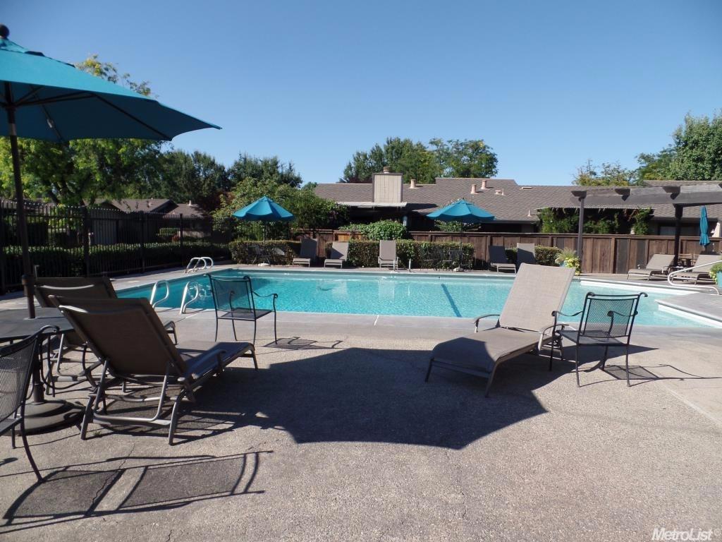 656 Shadowview Ct, Turlock, CA 95382 photo 25