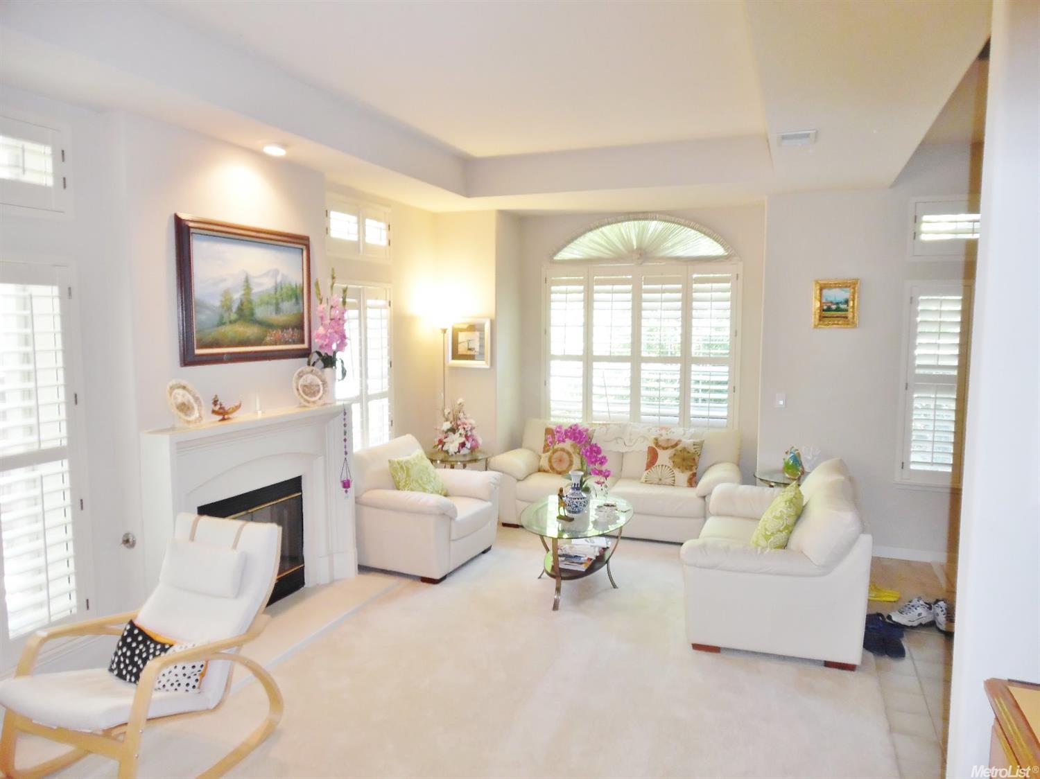 3031 Valasstrada Ct, Carmichael, CA 95608 photo 2