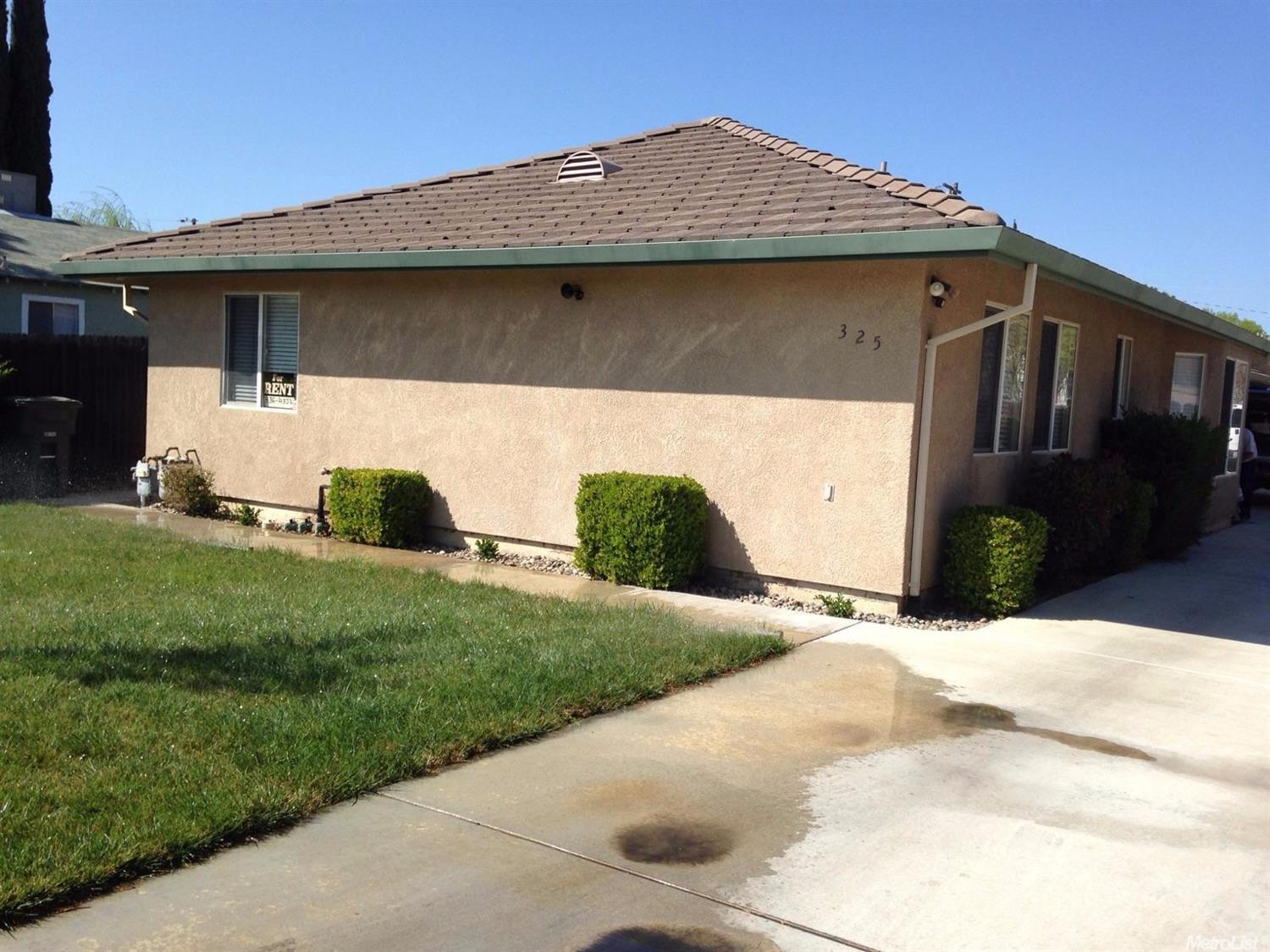 325 Carnation Ave, Gustine, CA 95322 photo 1