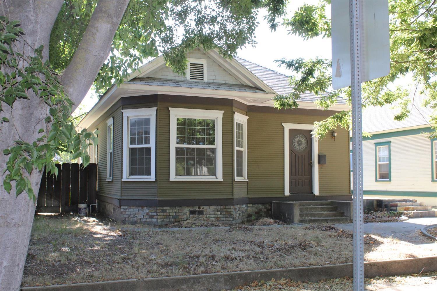 106 Hackberry Ave, Modesto, CA 95354 photo 2
