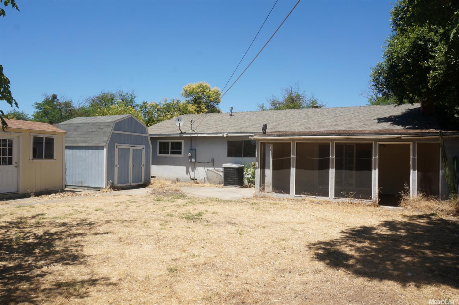 1106 Alameda Dr, Modesto, CA 95351 photo 17