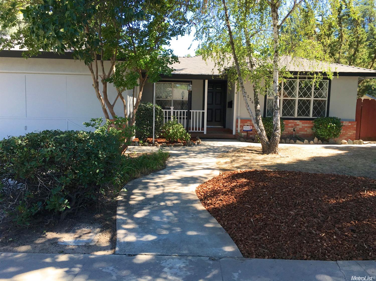 1536 Dwight, Modesto, CA 95350 photo 1