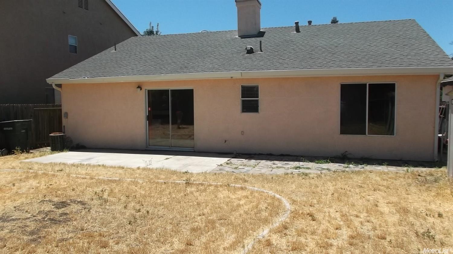 468 Red Robin Dr, Patterson, CA 95363 photo 11
