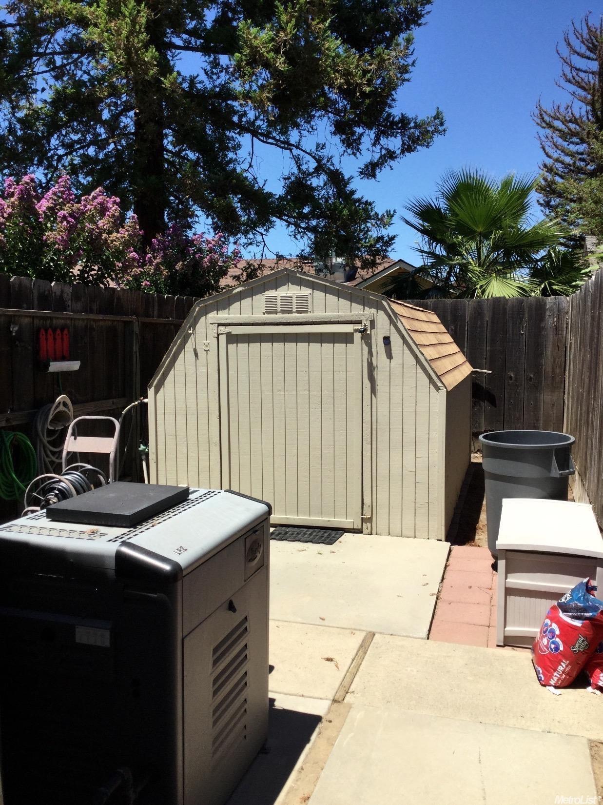 2425 Mountain Ridge Dr, Modesto, CA 95351 photo 18