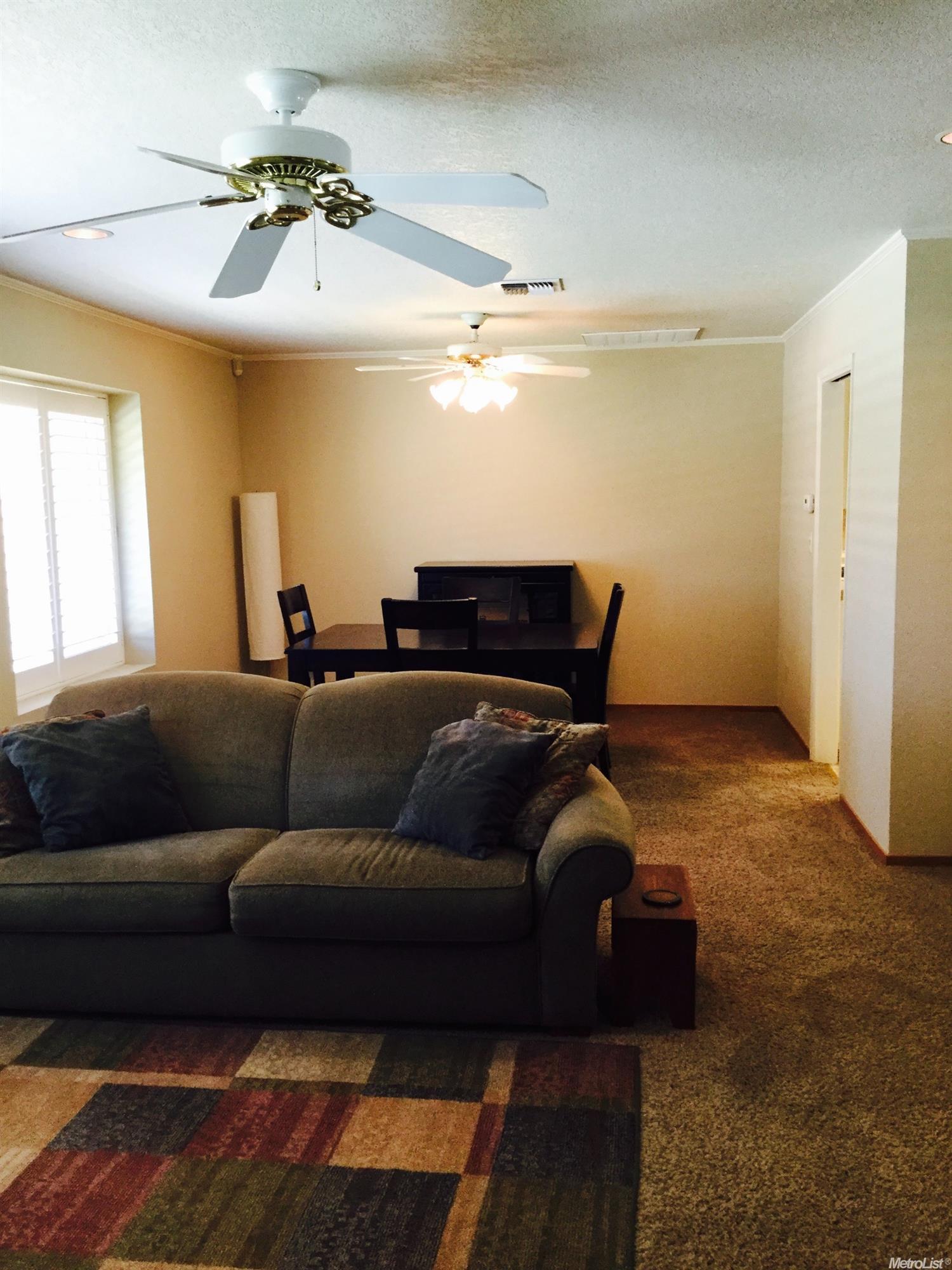 2425 Mountain Ridge Dr, Modesto, CA 95351 photo 4