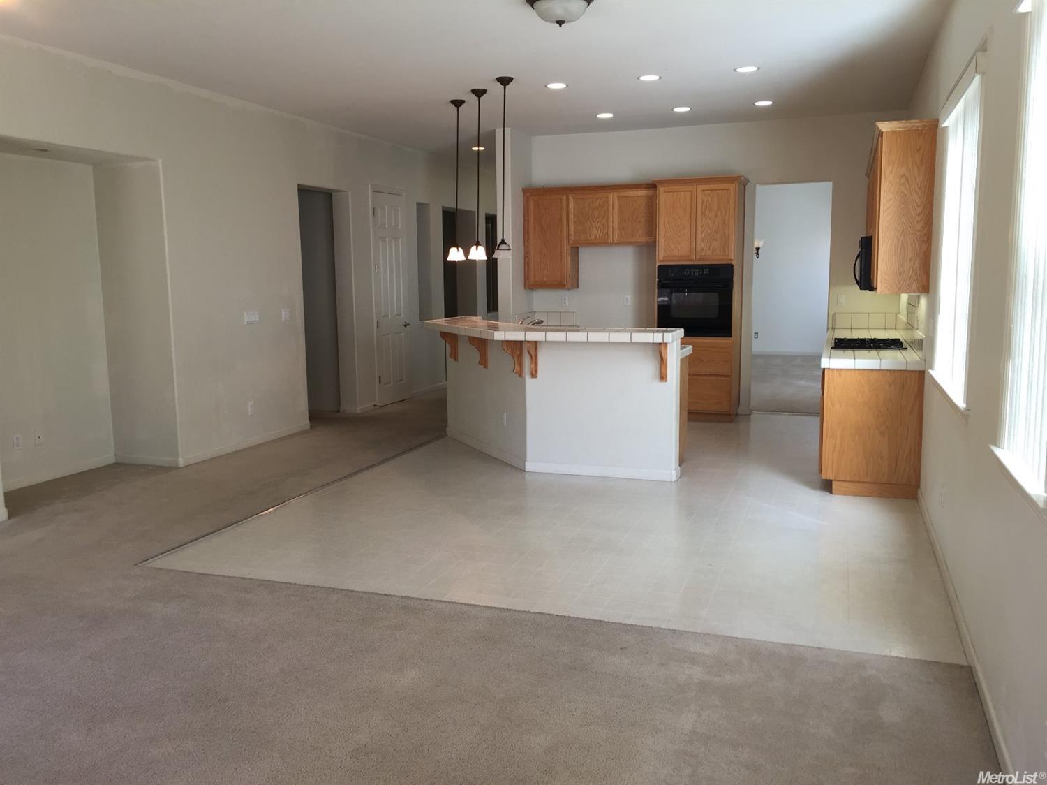 3013 Queens Gate Ct, Modesto, CA 95355 photo 9