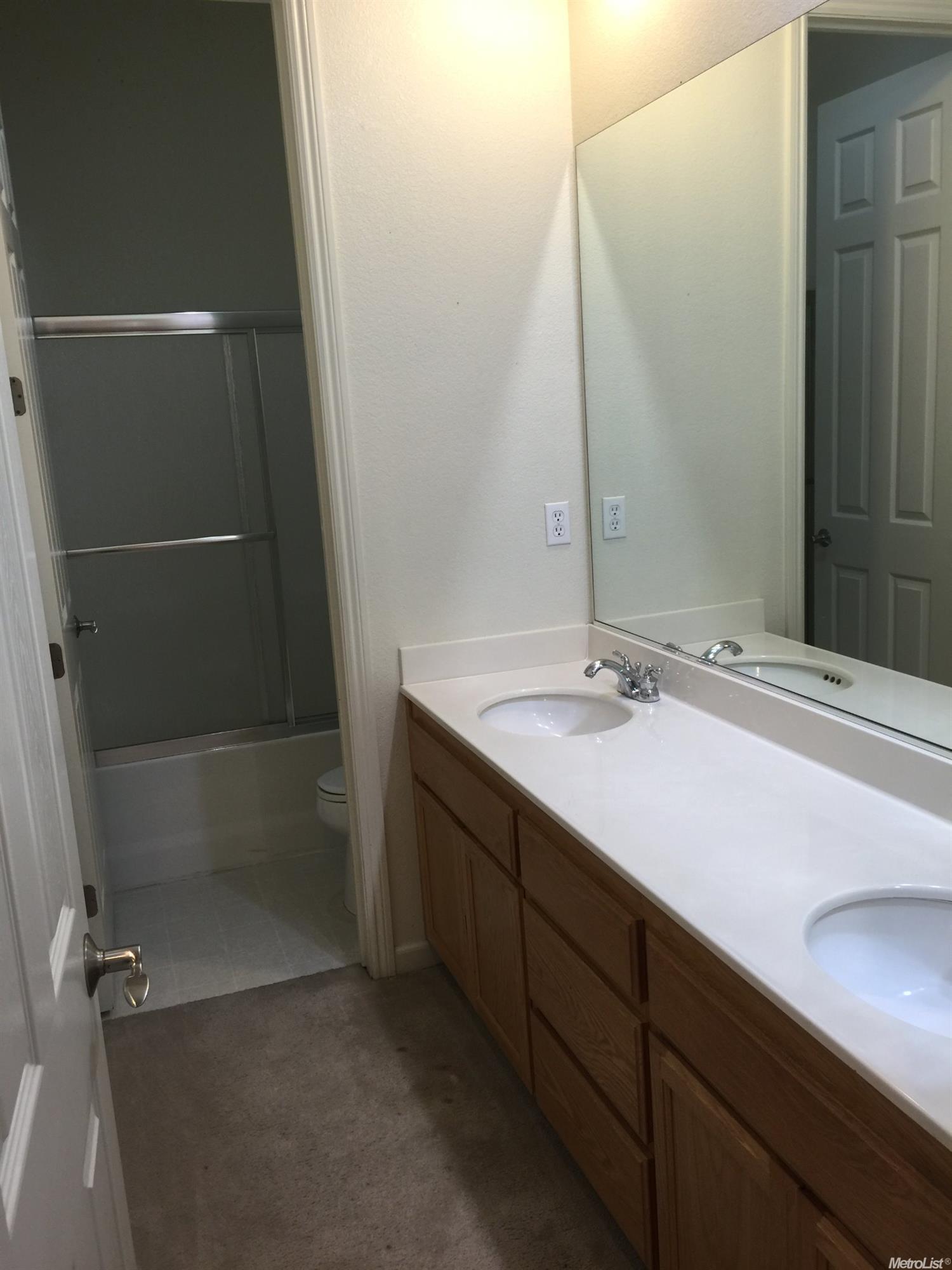 3013 Queens Gate Ct, Modesto, CA 95355 photo 13