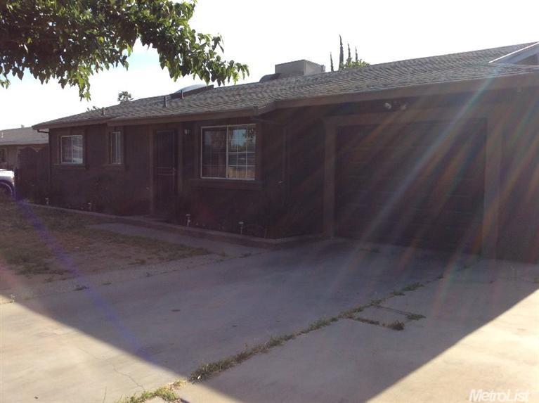 609 Summit Ct, Modesto, CA 95357 photo 3