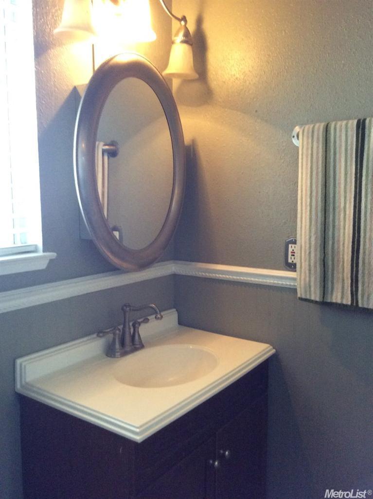 609 Summit Ct, Modesto, CA 95357 photo 9