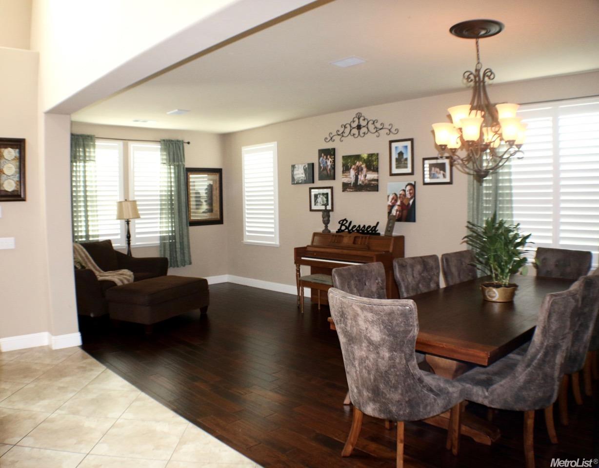 2052 Katnich Ln, Lodi, CA 95242 photo 3