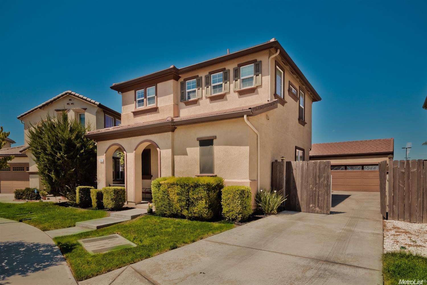 17647 Water Mill St, Lathrop, CA 95330 photo 2
