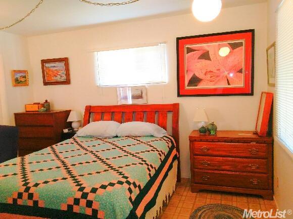 504 E Downs St, Stockton, CA 95204 photo 13